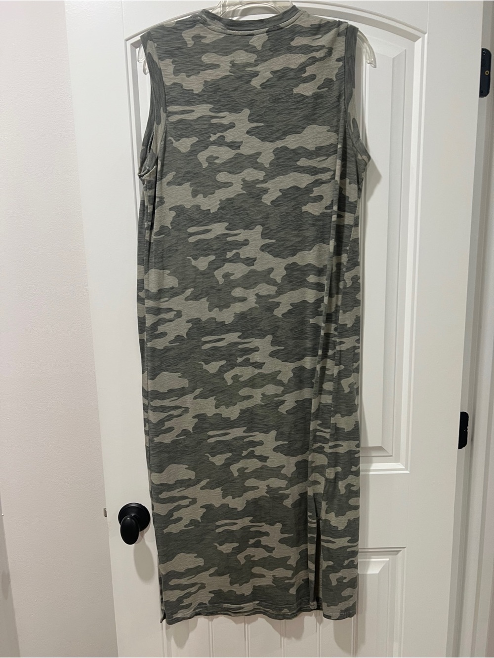Universal Thread Sleeveless Camo Midi Dress - Green/Gray size large